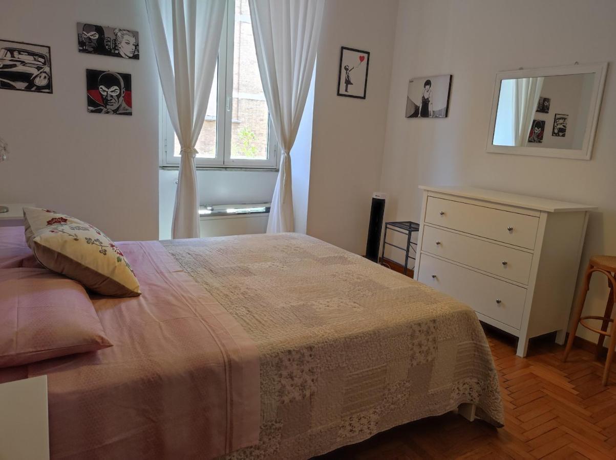 I Love Testaccio - Whole Apartment In The City Center Рим Екстериор снимка